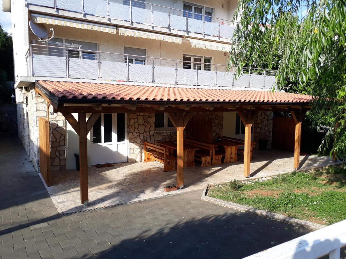 Apartments Roko Kostrena Exterior photo